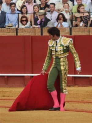 El abrazo de Fran Rivera y Cayetano en la maestranza