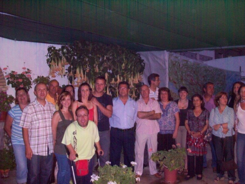 Antonio Peña cumple su compromiso con los vecinos de Pozo Romero(Chipiona) 