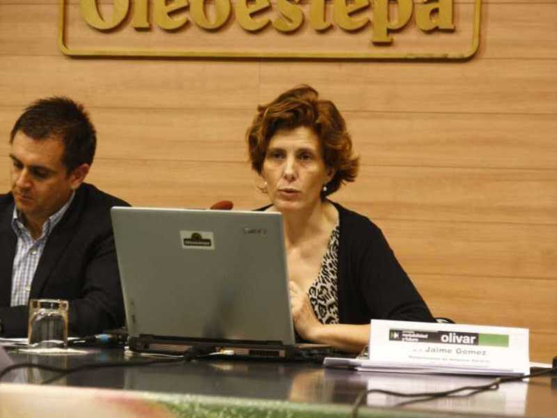 Estepa acoge las I Jornadas Rentabilidad y Futuro del Olivar de Andalucía 