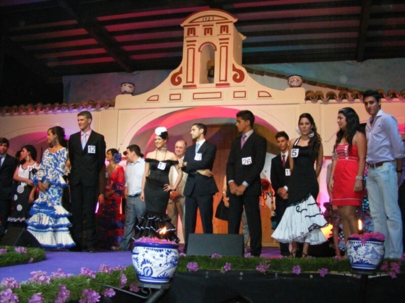 Gines celebra este sábado su Gran Desfile de Elección y Coronación de las Reinas y Reyes de la Feria