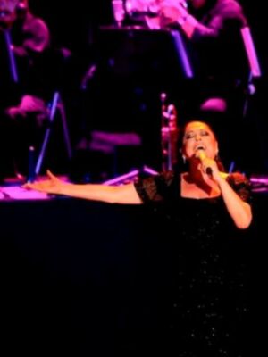 Isabel Pantoja, arrasa en Córdoba 