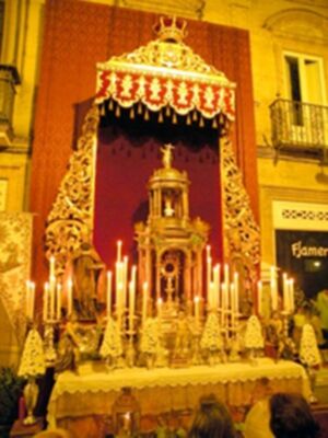 Galería de altares y balcones del Corpus Christi del centro Sevillano