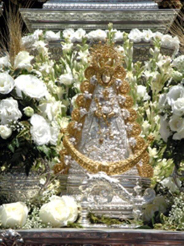 Procesión extraordinaria de la Stma Virgen del Patrocinio Gloriosa
