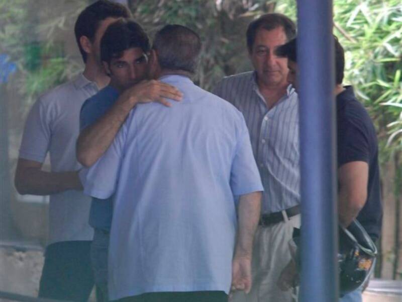 Fran y Cayetano Rivera muy preocupados por la salud de su tía Belén tuvieron que ingresarla de urgencia por una recaída