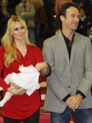 Carolina Cerezuela y Carlos Moyá se han casado en secreto y después lo cuentan en twitter