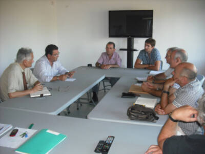 Antonio Peña se reúne con CEPSA y CANS para relanzar el futuro del centro de interpretación del camaleón(Chipiona)