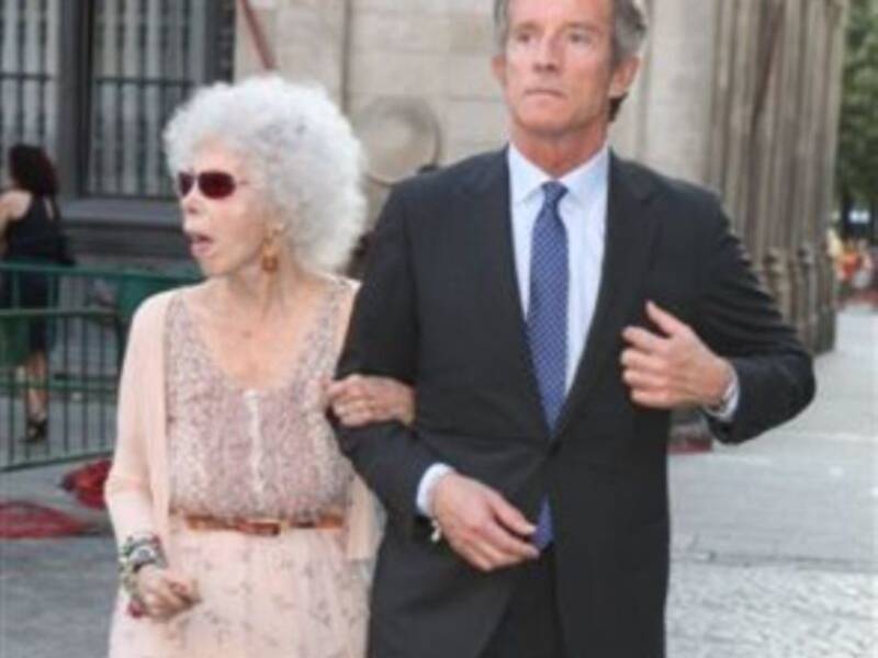 La Duquesa de Alba podría casarse en septiembre en el palacio de dueñas de Sevilla