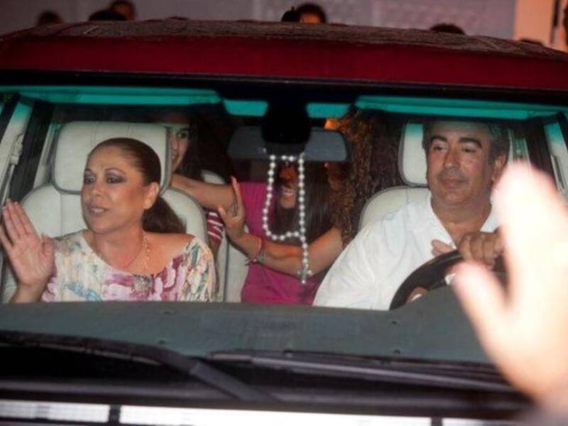 Chavely y Falete fans números uno de Isabel Pantoja en San Fernando el domingo ante 4.000 personas