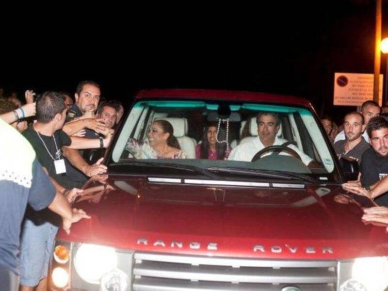Chavely y Falete fans números uno de Isabel Pantoja en San Fernando el domingo ante 4.000 personas