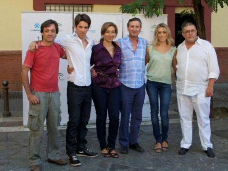 El Merchandising de la boda de la duquesa de alba y las sevillanas de la boda del siglo y medio....