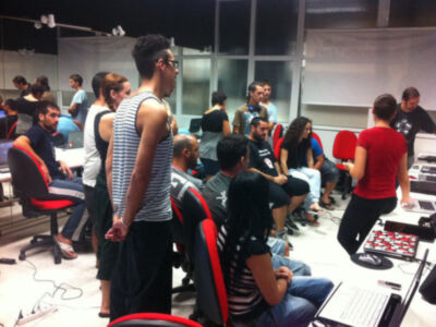 Veinte jóvenes comienzan el curso de diseño vectorial e ilustración(Chipiona)