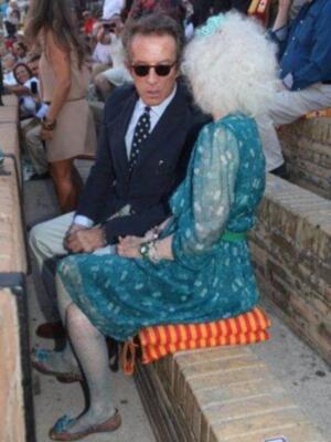 La Duquesa de Alba por primera vez en Sevilla con Alfonso Diez tras dar la noticia de su boda