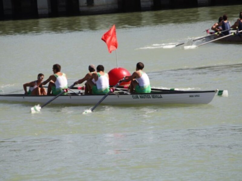 El cetro nacional de yolas se queda en las aguas del Guadalquivir