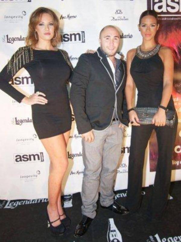 Jessica Bueno y Kiko Rivera, inseparables en Sevilla