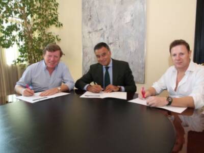 FIBES y Los Morancos firman un acuerdo de colaboración para las próximas actuaciones de su espectáculo Risoterapia