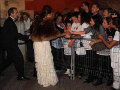 Fiesta de gala y mascaras en los Reales Alcázares de Sevilla  