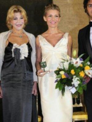 Fiesta de gala y mascaras en los Reales Alcázares de Sevilla  