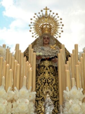 Extraordinaria Procesión de Ntra. Sra. d e los Dolores Coronada de Alcalá del Río