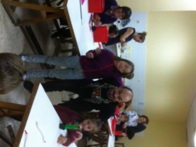 La fundación abracadabra llena Sevilla de magia e ilusión con los talleres para gente mágica, patrocinados por la fundación MAPFRE