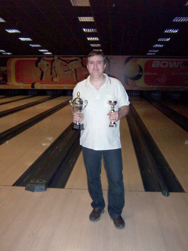 El Híspalis de Sevilla encabeza la Liga Andaluza de Bowling tras la primera jornada