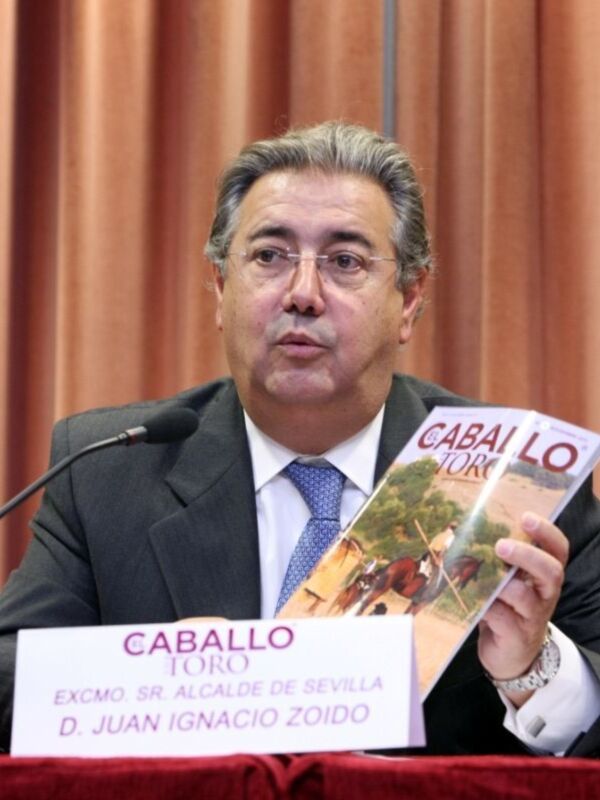 Presentación de la revista de Caballos y Toros de Manuel Vasco