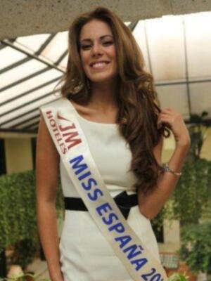 Miss España 2011, Andrea Huisgen comienza su reinado