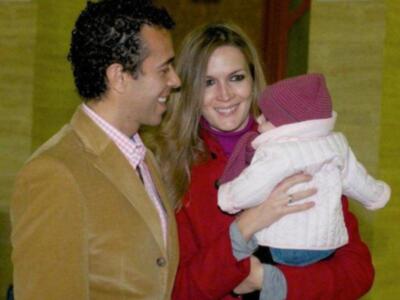 Víctor Puerto y su mujer Noelia, ejercen de papas