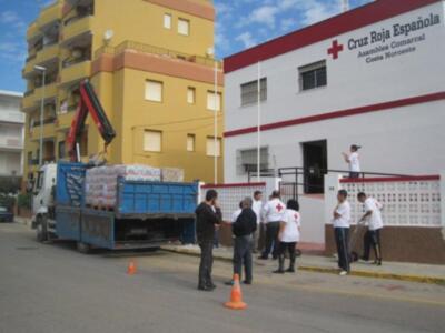 Cruz Roja de Chipiona reparte ocho mil kilos de alimentos para necesitados