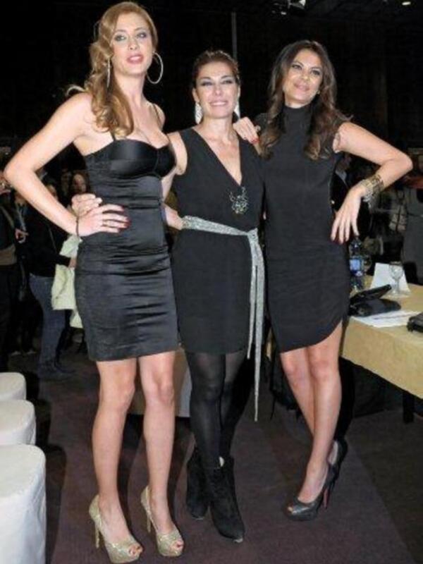 Marina Bernal y Valentin Garcia presentan Miss Sevilla con María José Suárez, Raquel Revuelta y Elisabeth Reyes, trío de Miss España