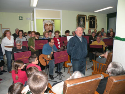 Santa Misa de Navidad, en la Residencia de Mayores, asistida, Virgen de las Angustias de Alcalá del Río.