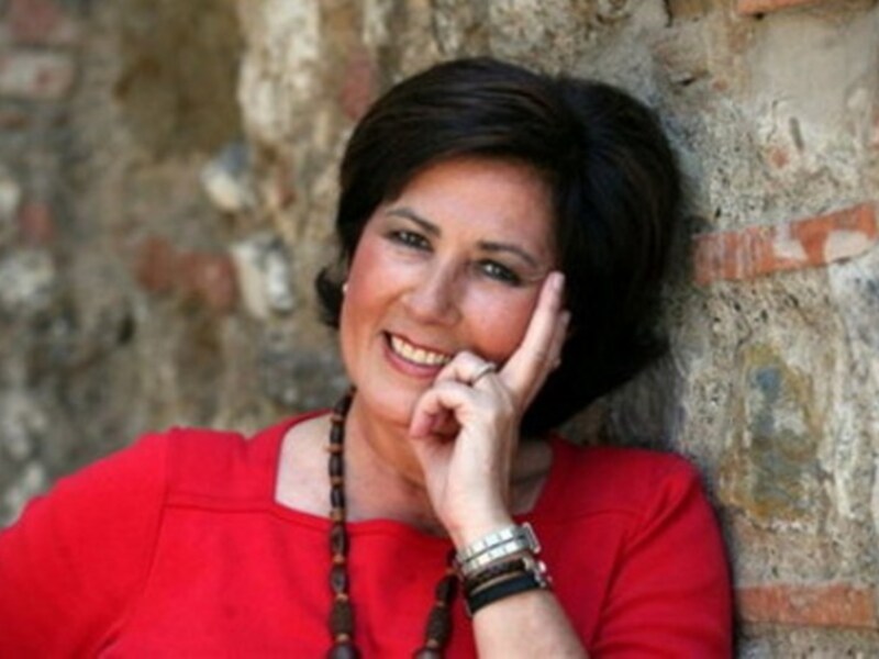 Isabel Fayos pregonará la Semana Santa en la Bda. Nueva Sevilla de Castilleja de la Cuesta  