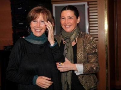  Sara Baras  recogió premio el público acompañada de su madre  