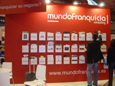 mundoFranquicia protagoniza la feria FranquiAtlántico organizando el Aula de la Franquicia emprende