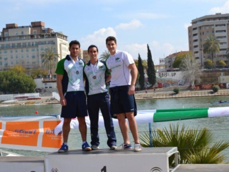 El Campeonato de Andalucía de invierno de piragüismo, para el Náutico Sevilla