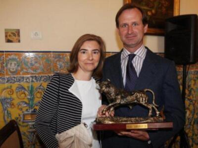 Espartaco feliz al año de su divorcio