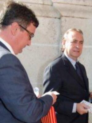 Numerosos personajes conocidos en Feria de Sevilla 2012