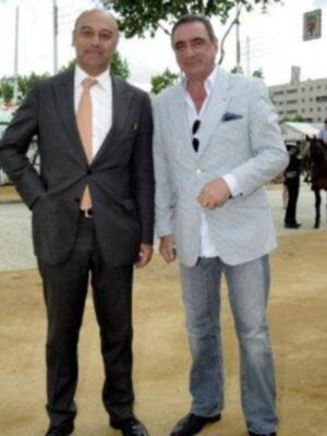 Numerosos personajes conocidos en Feria de Sevilla 2012