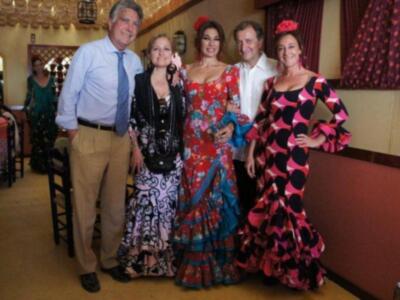 Numerosos personajes conocidos en Feria de Sevilla 2012