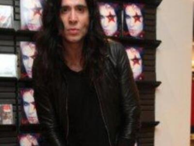 Mario Vaquerizo en Fnac Sevilla