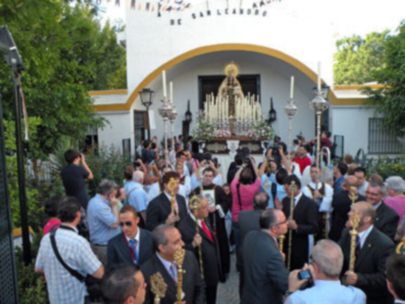 Medio siglo de devoción de todo un barrio, la huerta del Carmen.