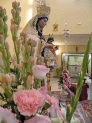 Besamanos de la Marinera Virgen del Carmen de la Parroquia de San Leandro.