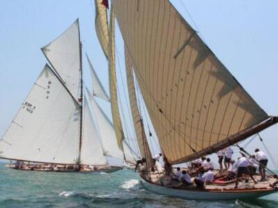 Piere Casiragui, tercer hijo de la Princesa Carolina de Mónaco y miembro de la Tripulación del Tuiga, en "la Semana Clásica de Puerto Sherry"