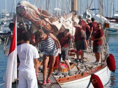 Piere Casiragui, tercer hijo de la Princesa Carolina de Mónaco y miembro de la Tripulación del Tuiga, en "la Semana Clásica de Puerto Sherry"