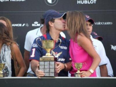 El suegro de Luis Alfonso de Borbón, Víctor Vargas, presenta oficialmente a su novia en España