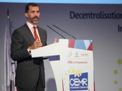 Los príncipes de Asturias en Cádiz inauguran la XXV asamblea de  municipios y regiones de Europa