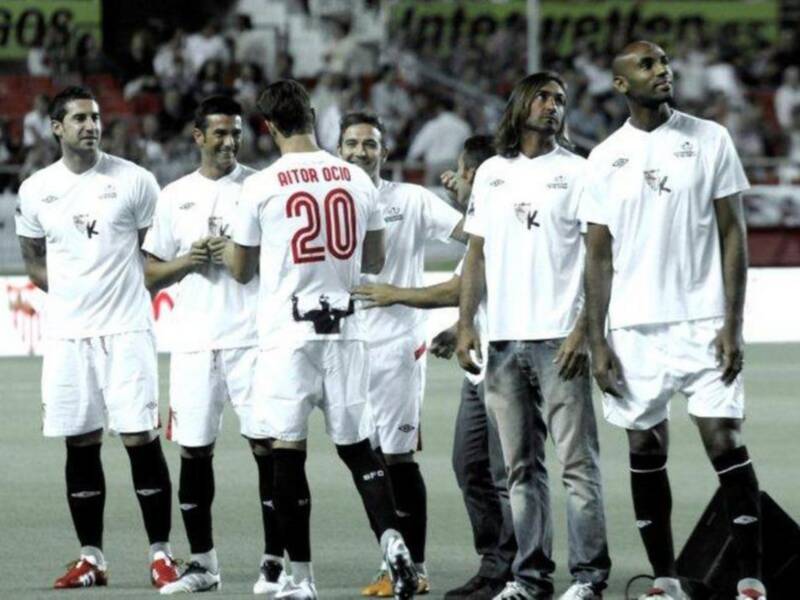 Kanoute se despide con un homenaje de Unicef a beneficio ciudad de los niños de África