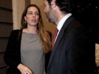 Los duques de Alba, Naty Abascal, Ana María Abascal y Alejandra Ortiz Osborne y su marido Joaquín Buendía, en el estreno de placido domingo en la maestranza 
