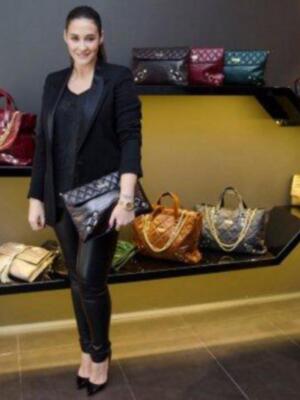 Vicky Berrocal abre tienda en Sevilla, aunque se ha ido a vivir a Madrid