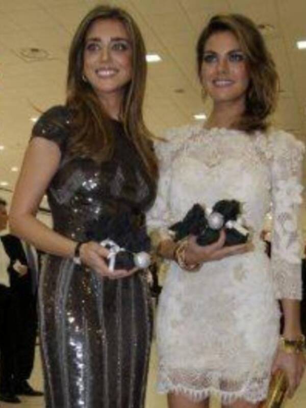 Amaia Salamanca y Ana Boyer, dos buenas amigas en Sevilla