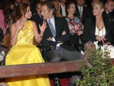 Alfonso Díez ejerce de duque de alba y entrega premio a Bo Derek